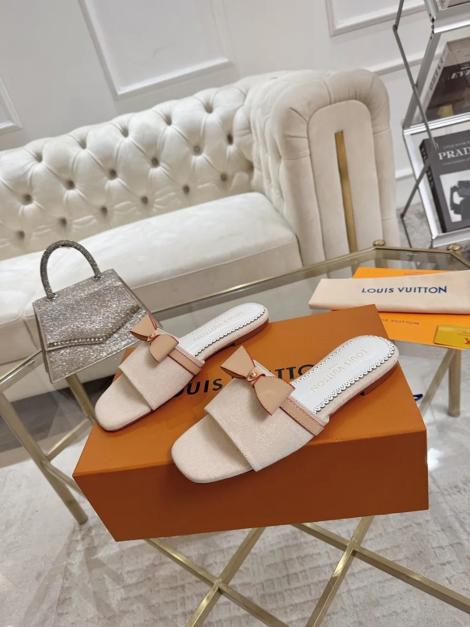 👟👟Ex-factory price 340👟👟 Genuine leather sole +40 Lv denim jacquard slippers, ex-factory price 70-43 Leather sole +40